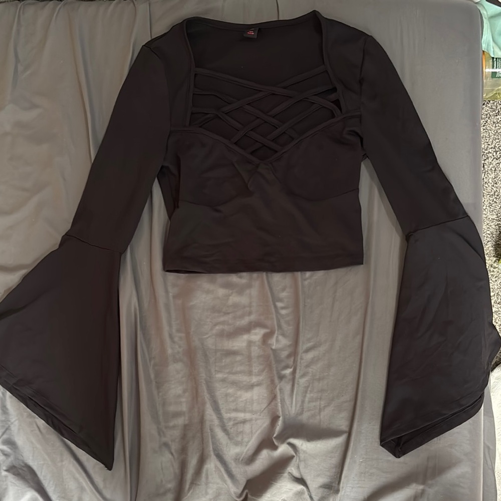 ROMWE Black Asymmetrical Bell Sleeve Blouse